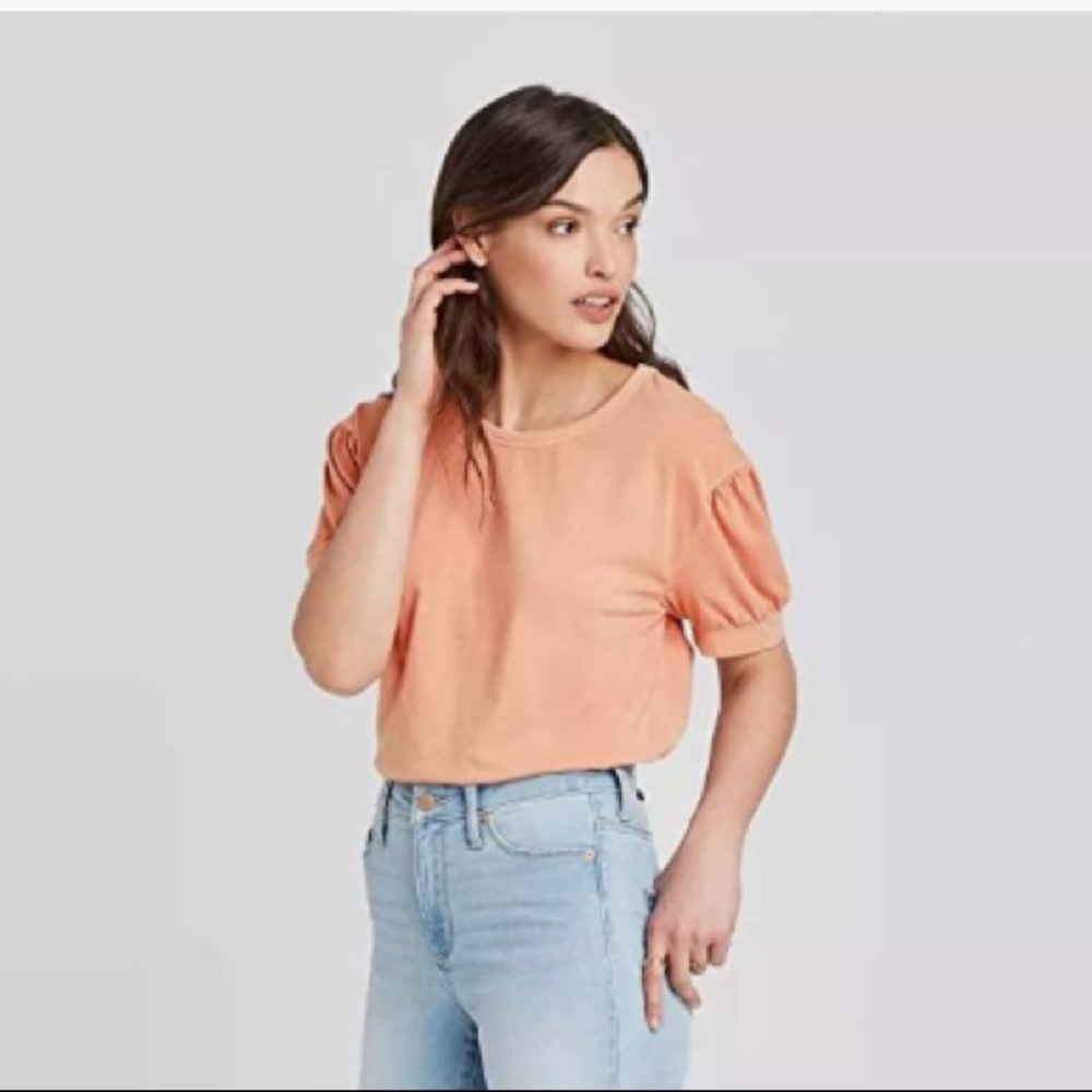 Universal Thread Top